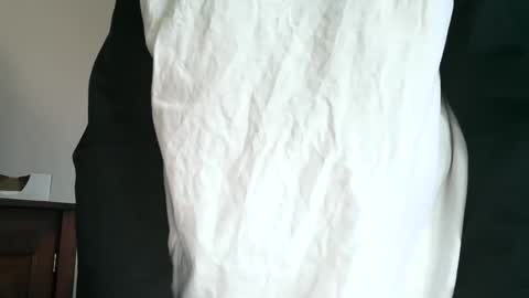 Snapshot of caressluving chatting on 02/25/25, 05:15 Caressluving online show from 02/25/25, 05:15