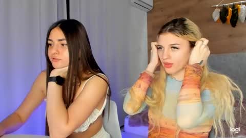 Snapshot of caressyourself chatting on 02/01/25, 05:47 caressyourself online show from 02/01/25, 05:47