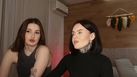 Snapshot of caressyourself chatting on 02/27/25, 08:17 caressyourself online show from 02/27/25, 08:17