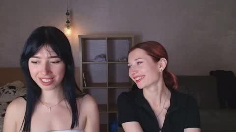 Snapshot of caressyourself chatting on 09/18/25, 12:40 caressyourself online show from 09/18/25, 12:40