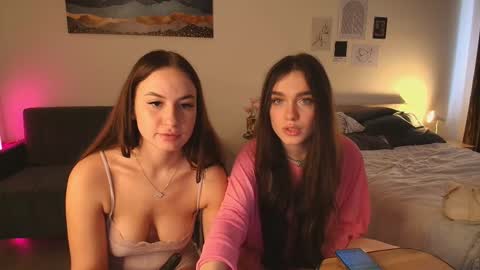 Snapshot of caressyourself chatting on 01/08/26, 09:22 caressyourself online show from 01/08/26, 09:22