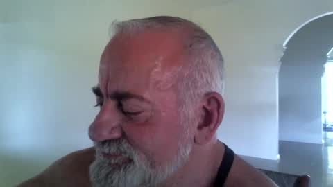 C A Rey online show from 01/04/25, 05:37