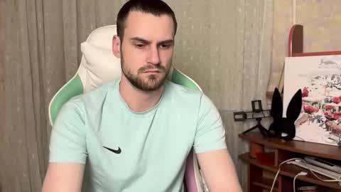 Cari online show from 11/09/25, 07:01