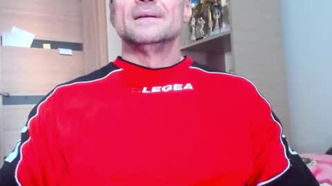 Laz online show from 01/15/26, 01:37