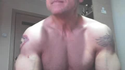 Snapshot of carin_the_body chatting on 06/04/26, 06:58 Laz online show from 06/04/26, 06:58