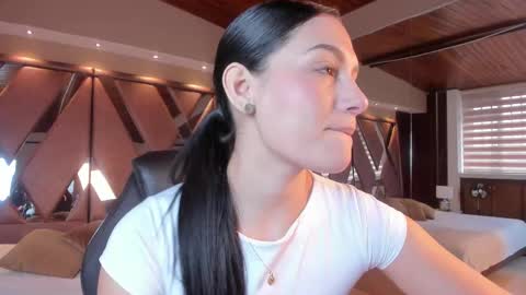 Carina online show from 12/04/25, 12:58