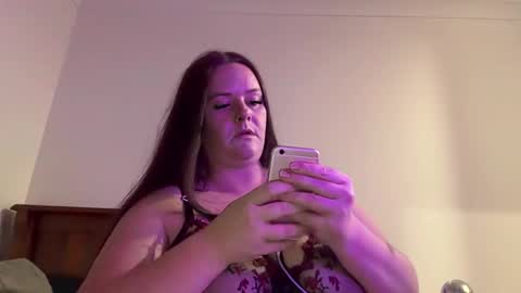 carinabro10 online show from 05/12/26, 10:12