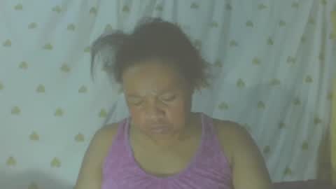 carinesexy69 online show from 10/29/25, 11:34