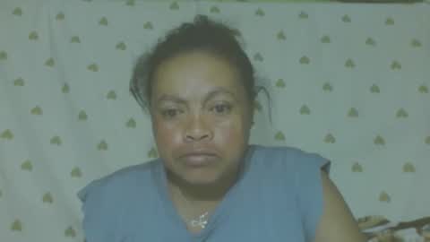 carinesexy69 online show from 06/01/26, 11:39
