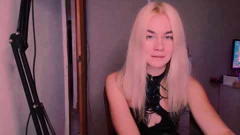 Carin online show from 09/30/25, 06:02