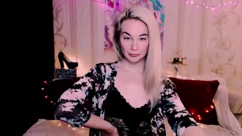 Carin online show from 03/12/26, 01:56