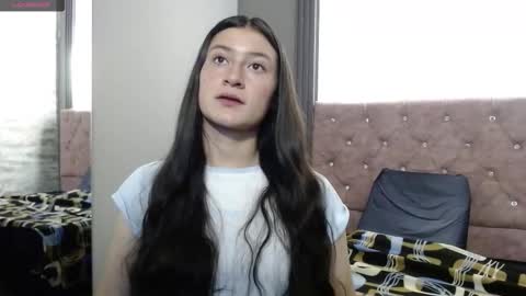 Carito online show from 12/22/25, 03:36