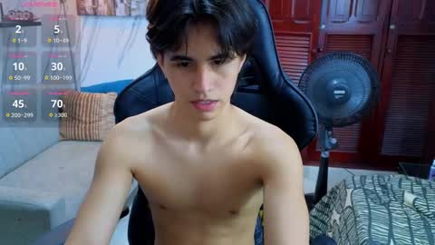 Snapshot of carl_dixon chatting on 03/12/25, 05:17 carl_dixon online show from 03/12/25, 05:17