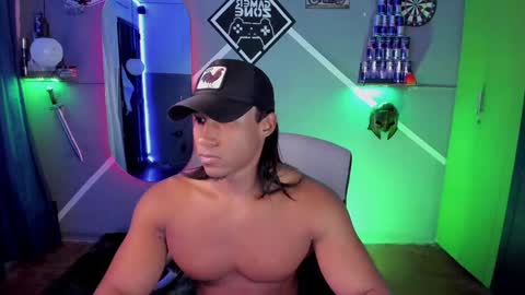 Snapshot of carl_smithh chatting on 01/14/25, 05:08 Carl online show from 01/14/25, 05:08