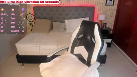 Carla online show from 02/20/25, 01:25