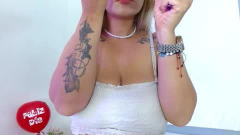 Snapshot of carla_beer chatting on 02/28/26, 12:06 Carla online show from 02/28/26, 12:06