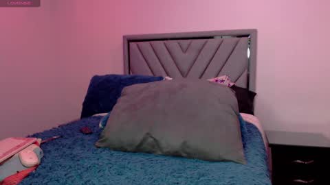 Carla Santini online show from 02/13/25, 04:00