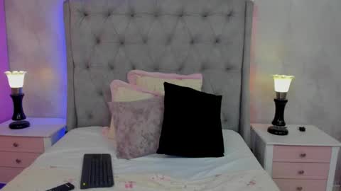 Carla  online show from 05/12/26, 09:12