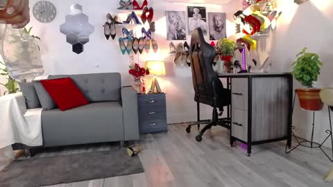 Carla independent model    online show from 04/05/26, 01:58