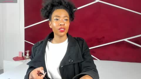 Snapshot of carlamarcuzzi chatting on 01/14/26, 09:09 Carla online show from 01/14/26, 09:09