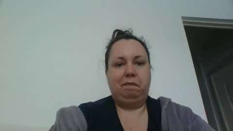 Carlaruth online show from 10/30/25, 05:20