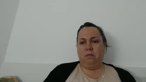 Snapshot of carlaruth chatting on 04/12/26, 04:17 Carlaruth online show from 04/12/26, 04:17