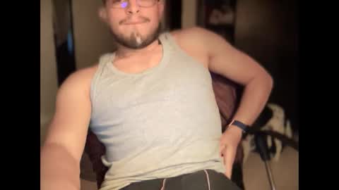 Snapshot of carlcarlinches4 chatting on 02/20/25, 11:32 carlcarlinches4 online show from 02/20/25, 11:32