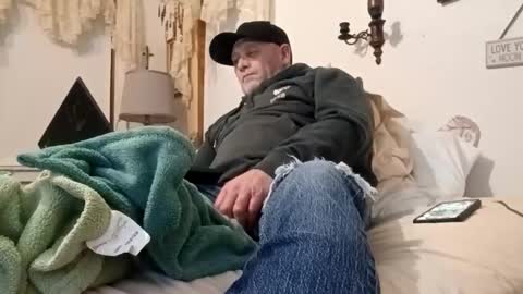 carldhammers online show from 12/19/25, 12:50