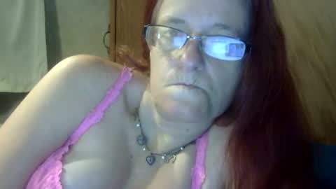 carleeswoman08 online show from 04/01/26, 01:41