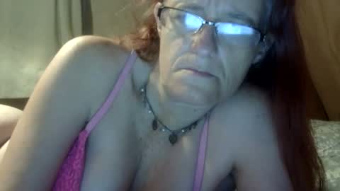 Snapshot of carleeswoman08 chatting on 04/29/26, 12:09 carleeswoman08 online show from 04/29/26, 12:09