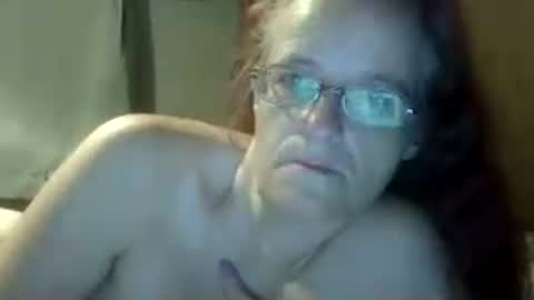 carleeswoman08 online show from 08/05/26, 11:35