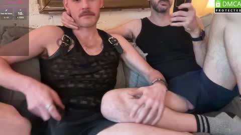 Snapshot of carlhung_69 chatting on 12/08/24, 08:47 carlhung 69 hairy friends gay bi online show from 12/08/24, 08:47