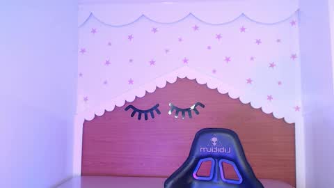 CARLYE   online show from 10/27/25, 03:10