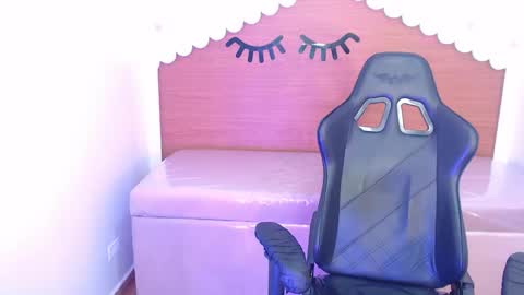 CARLYE   online show from 11/27/25, 03:41