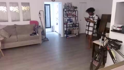 Snapshot of carliecreams chatting on 09/26/25, 12:47 Carlie online show from 09/26/25, 12:47