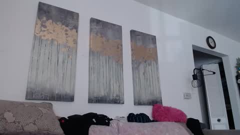 Carlie online show from 03/01/26, 09:39