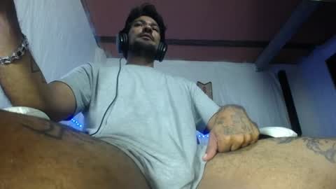 carlo yates  thx for help me to reach 100 thumps up online show from 05/31/26, 02:46