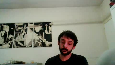 Snapshot of carlos037tm chatting on 04/21/26, 04:12 Carlos online show from 04/21/26, 04:12