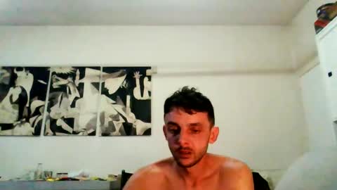 Snapshot of carlos037tm chatting on 06/01/26, 08:32 Carlos online show from 06/01/26, 08:32
