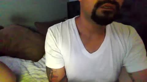 Snapshot of carlos100699 chatting on 08/05/26, 06:05 carlos100699 online show from 08/05/26, 06:05