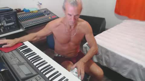 Snapshot of carlos2557 chatting on 03/03/26, 08:59 carlos online show from 03/03/26, 08:59