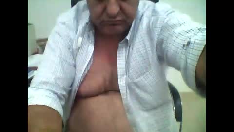 Snapshot of carlos8711 chatting on 09/23/25, 04:10 carlos8711 online show from 09/23/25, 04:10