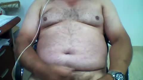 carlos8711 online show from 07/19/26, 09:13