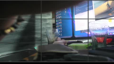 Carls online show from 12/17/25, 05:57