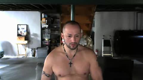 Snapshot of carltun1974 chatting on 12/08/24, 06:17 Carl online show from 12/08/24, 06:17