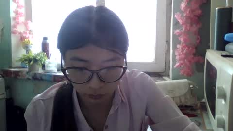 CarlyJoy online show from 04/15/26, 09:05