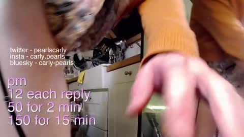 Carly Pearls online show from 03/03/25, 04:36