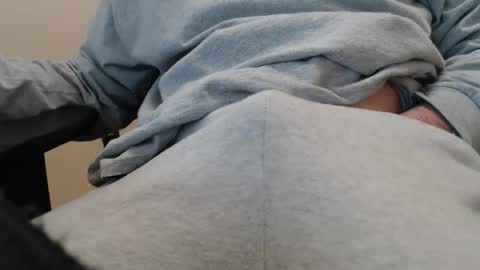 Snapshot of carmel07anthony chatting on 04/13/26, 05:02 carmel07anthony online show from 04/13/26, 05:02