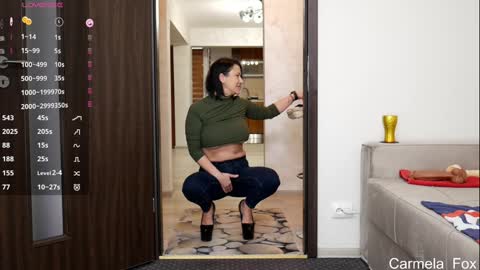 Carmela online show from 12/23/25, 09:29