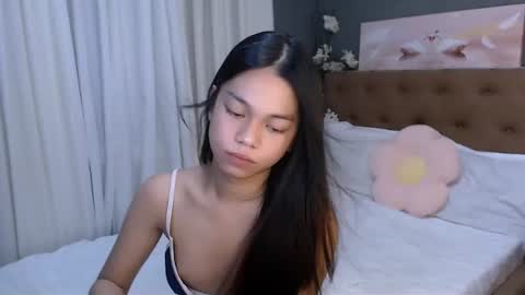 Snapshot of carmella_amethyst chatting on 07/15/26, 01:38 CARMELLA online show from 07/15/26, 01:38